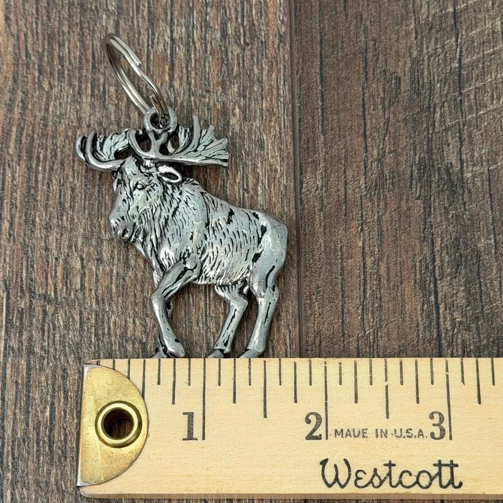 Vintage Pewter Moose Keychain Silver Tone Animal Wildlife Nature Charm Key Ring